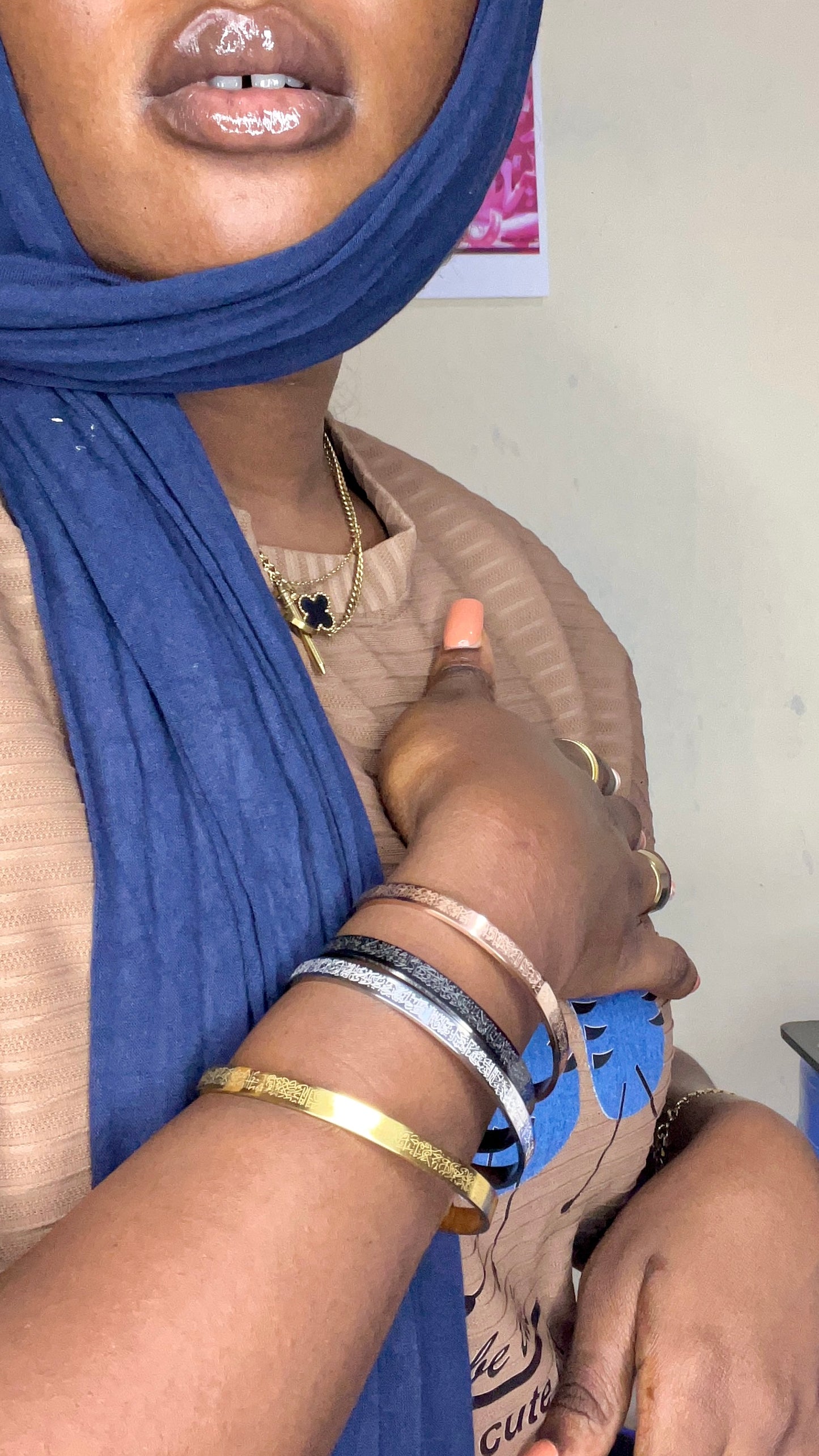 🌙 4 Bracelets, 4 Styles, 1 Seule Foi – À Seulement 16 500 FCFA