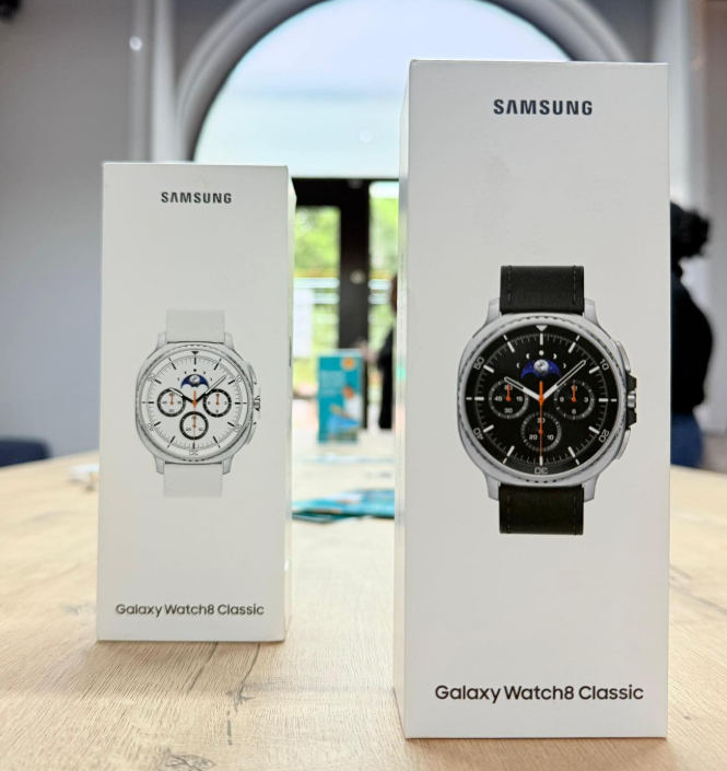 🚀 La SmartWatch Que Tout Le Monde Veut En Ce Moment